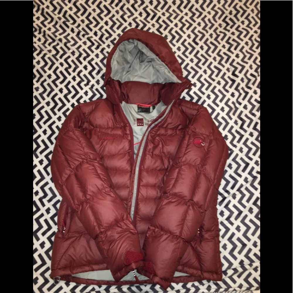 Gorgeous Mammut down jacket